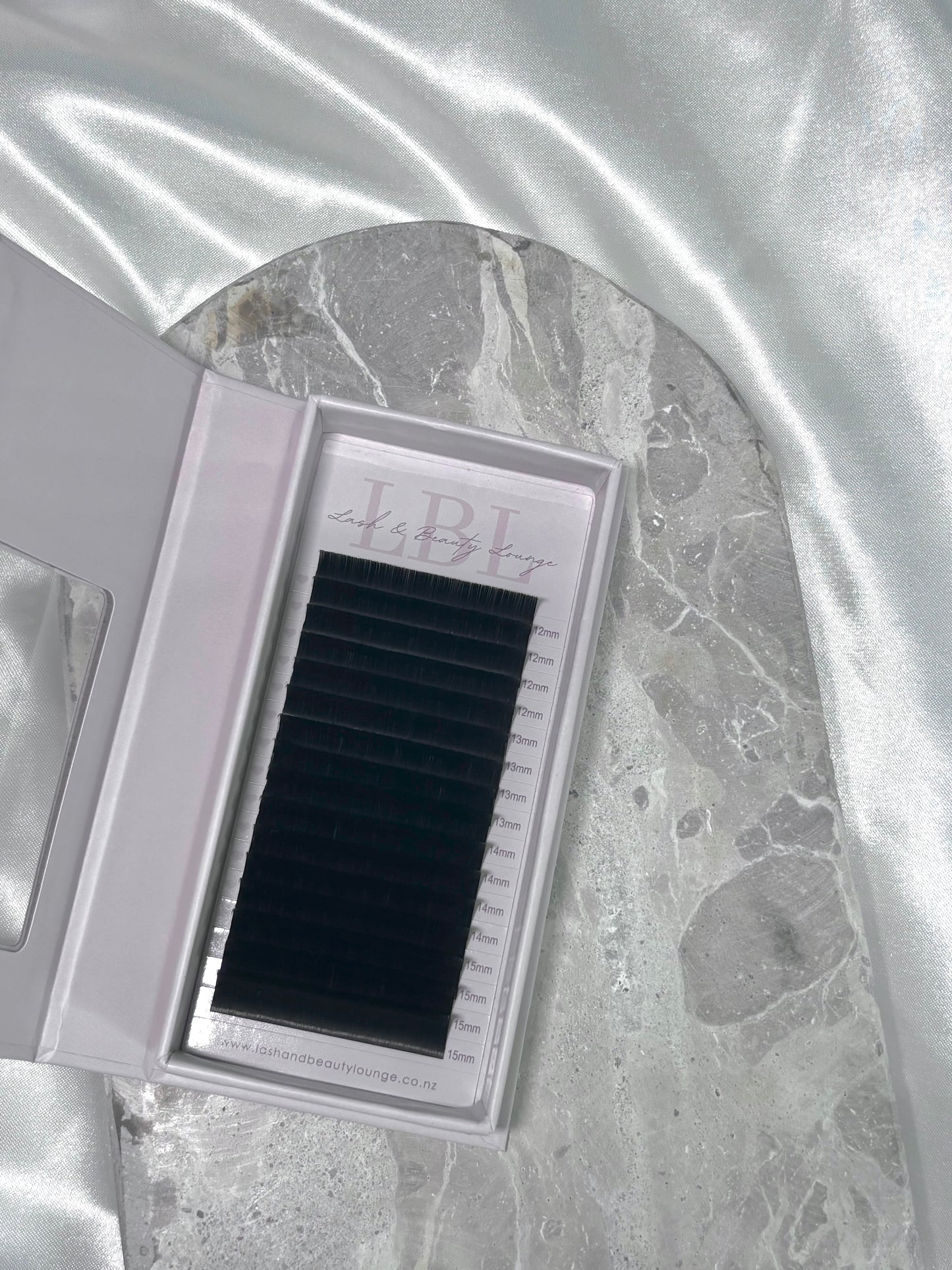 Classic Flat Lash Split Tip